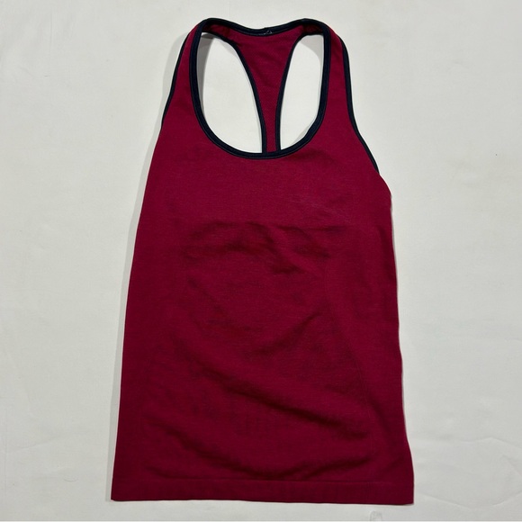 Lululemon Ebb & Flow Racerback Tank Bumble Berry Red Inkwell Women’s Size 9 - Picture 3 of 8